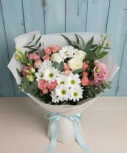 Букет цветов из:  Розы, Лизиантусы и Хризантемы в Рыбной Слободе
