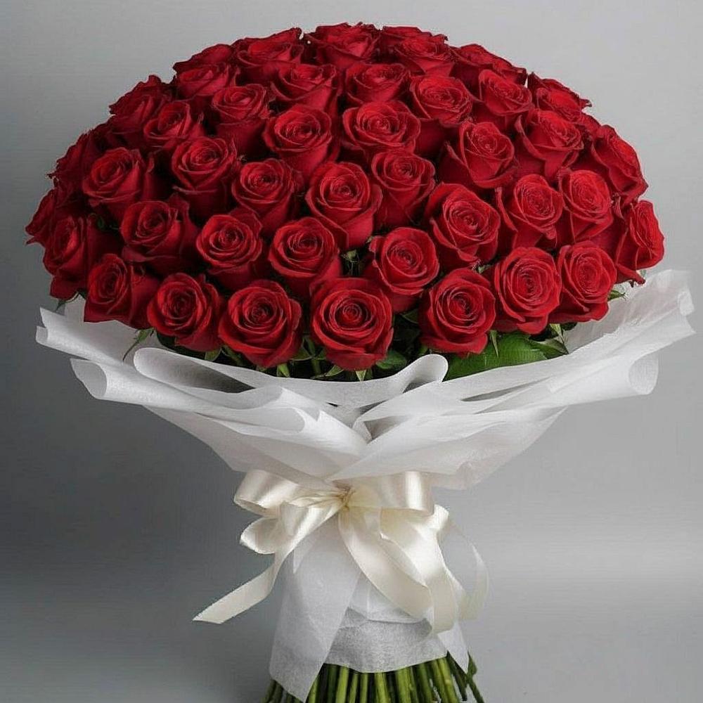 Букет 101 Красная роза Блэк Мэджик в Рыбной Слободе