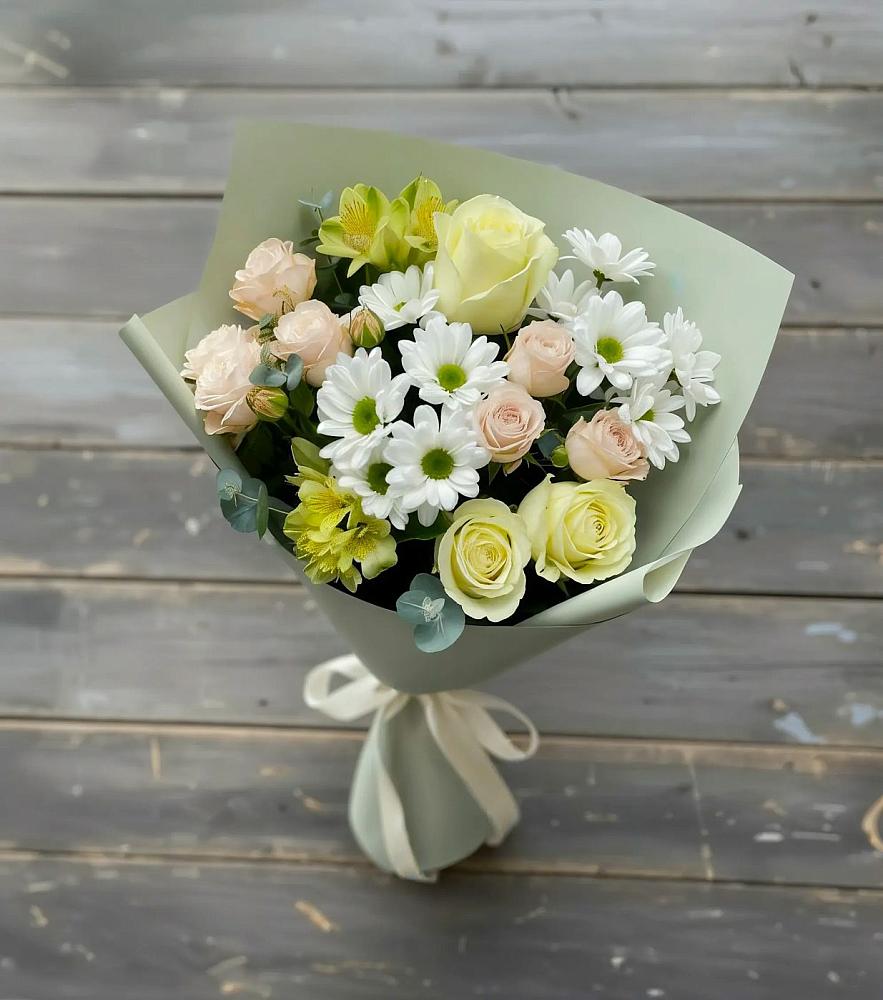 Букет цветов из: Альстромерии, Розы и Хризантемы в Рыбной Слободе