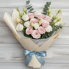 Букет цветов из:  Лизиантусы #REPLACE_PRED# Рыбной Слободе