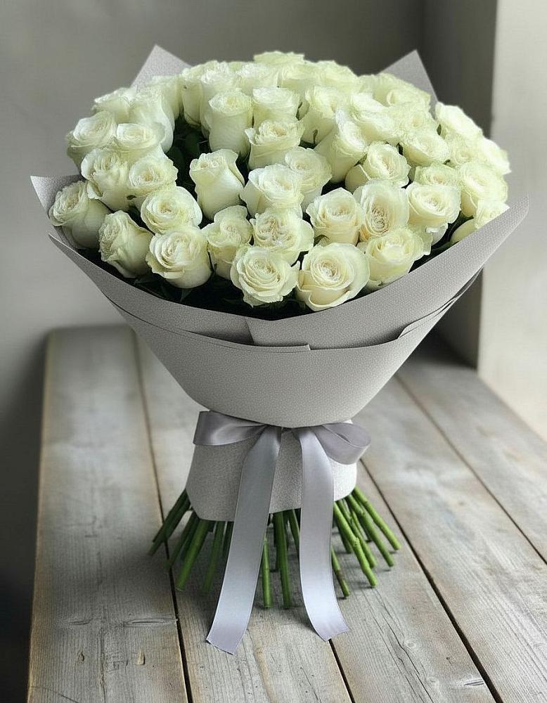 Букет 35 Белых роз в Рыбной Слободе