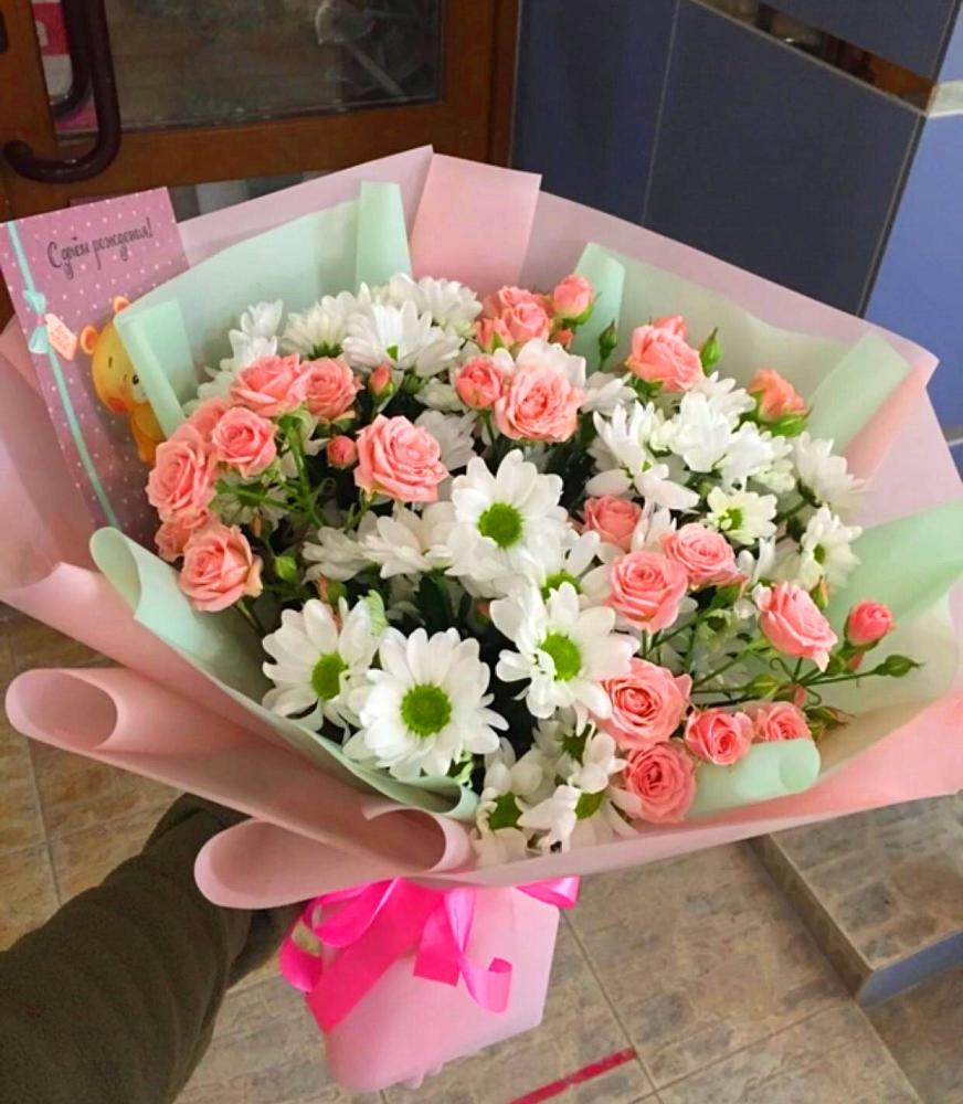 Букет цветов из: Розы и Хризантемы в Рыбной Слободе