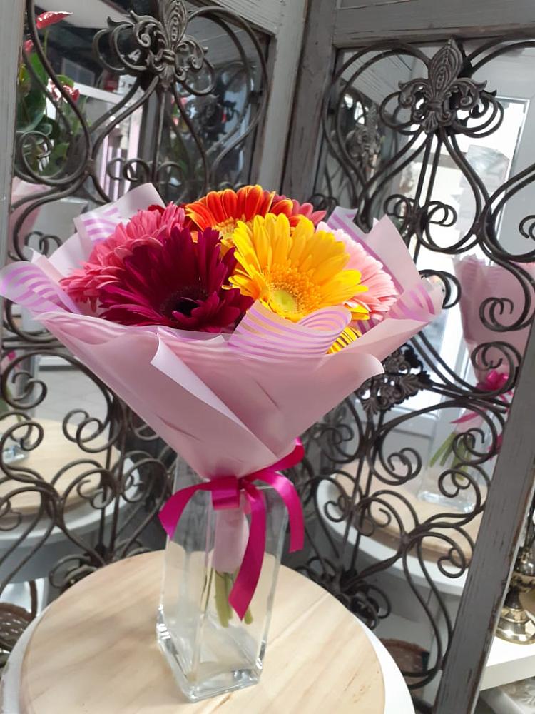 Букет цветов из: Герберы в Рыбной Слободе